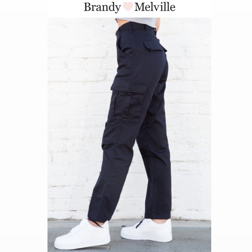 Brandy Melville Ellie Cargo Pants